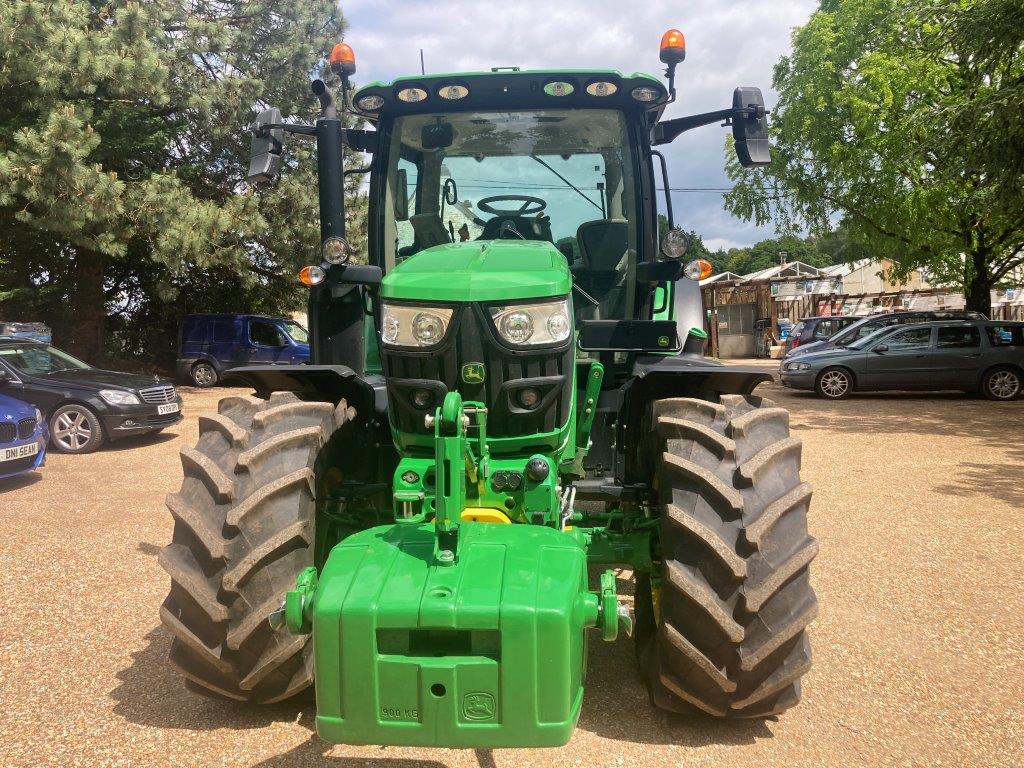 John Deere 6R 130