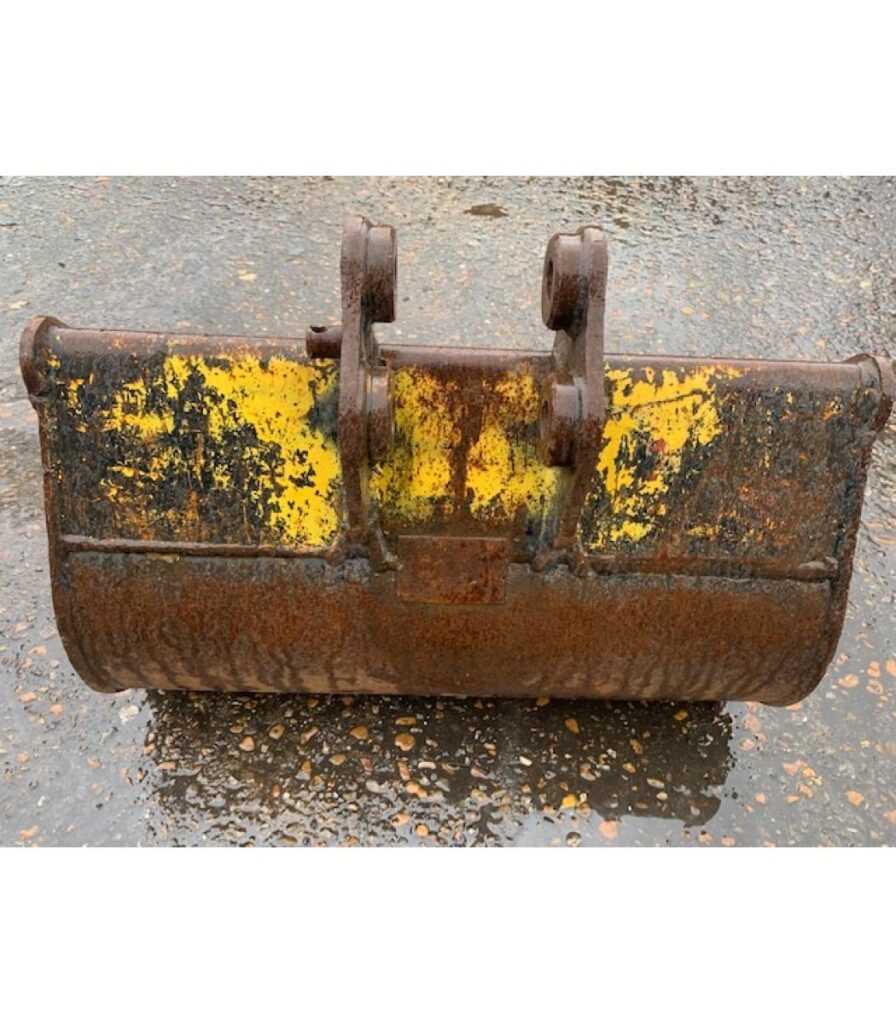 JCB 24" Mini Digger Bucket