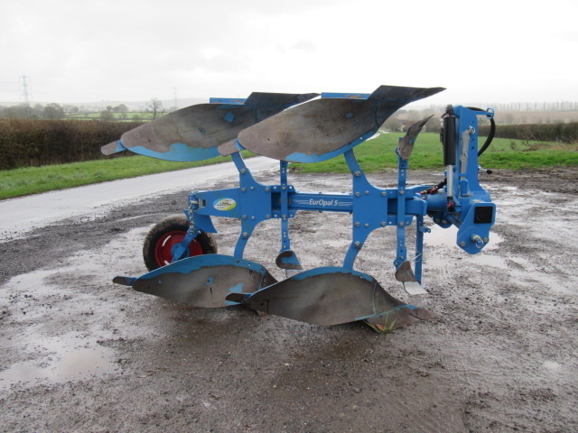 Lemken Europal5 plough