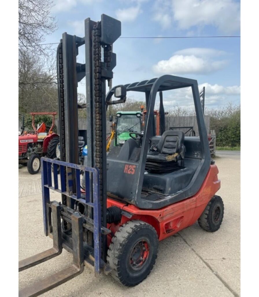 Linde H25D Masted Forklift