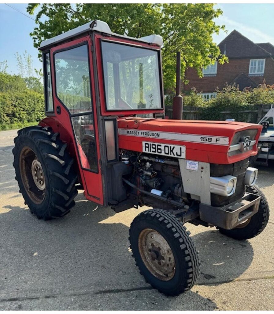 Massey Ferguson 158 F Fruit Tractor