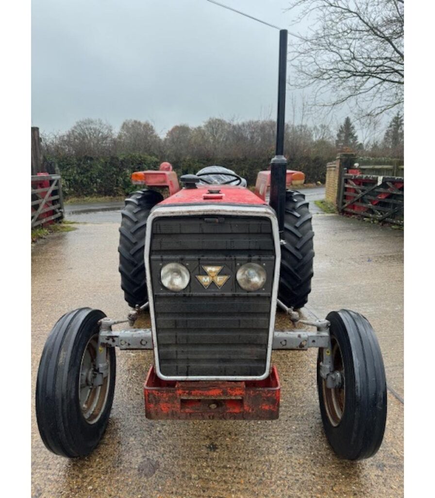 Massey Ferguson 240