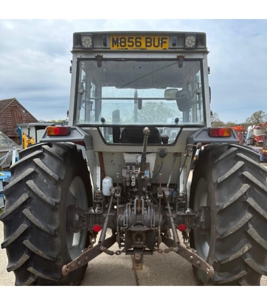 Massey Ferguson 365