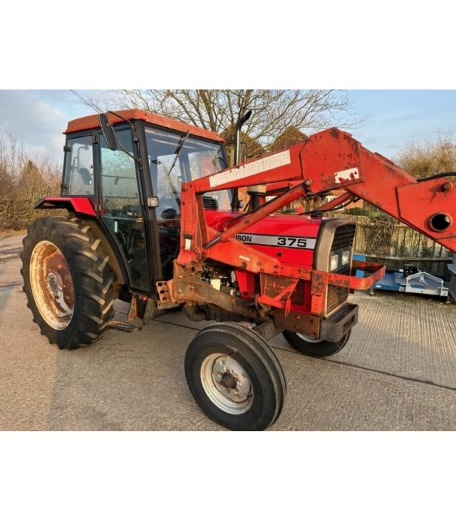 Massey Ferguson 375