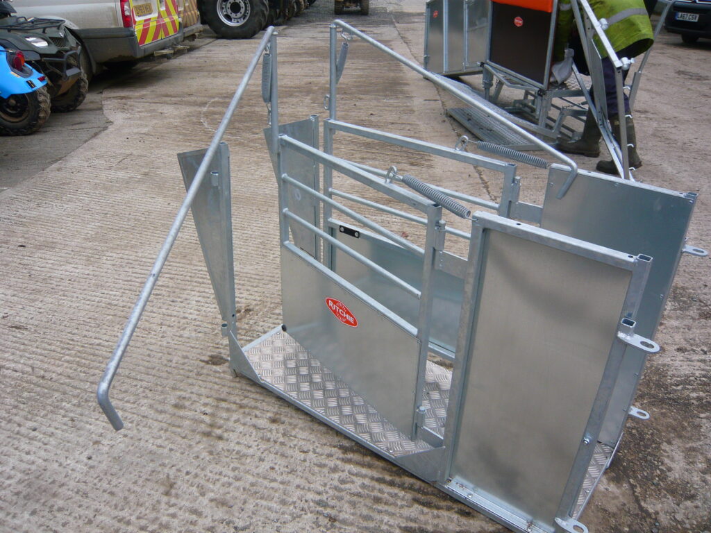 NEW RITCHIE 4669G-300 3 WAY SHEDDING GATE