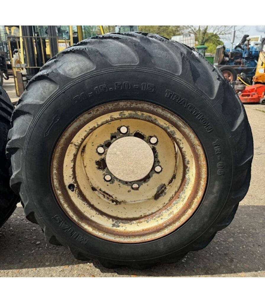 Pair of 15 Inch Wheels and Tyres