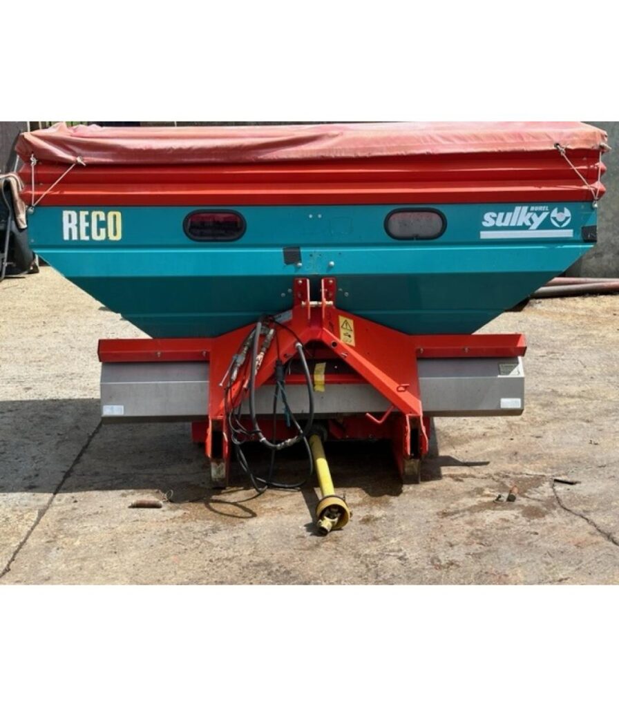 Reco Sulky Fertilizer Spreader