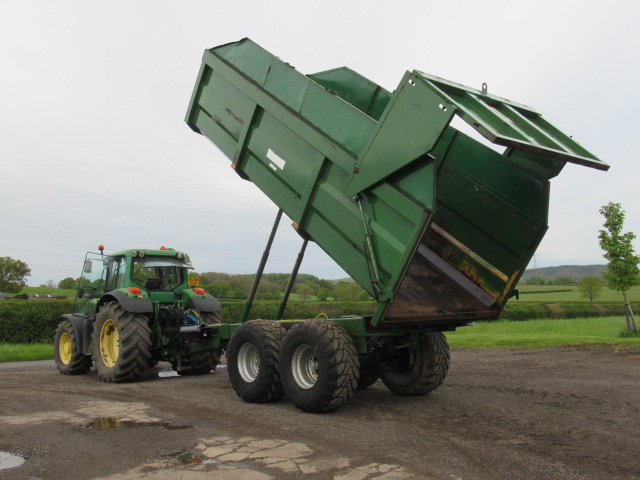 Richard Western SF14HS grain trailer