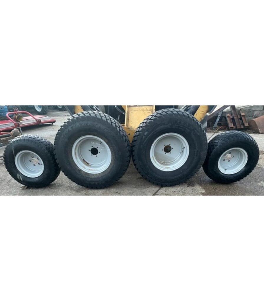 Set of Grassland Wheels and Tyres