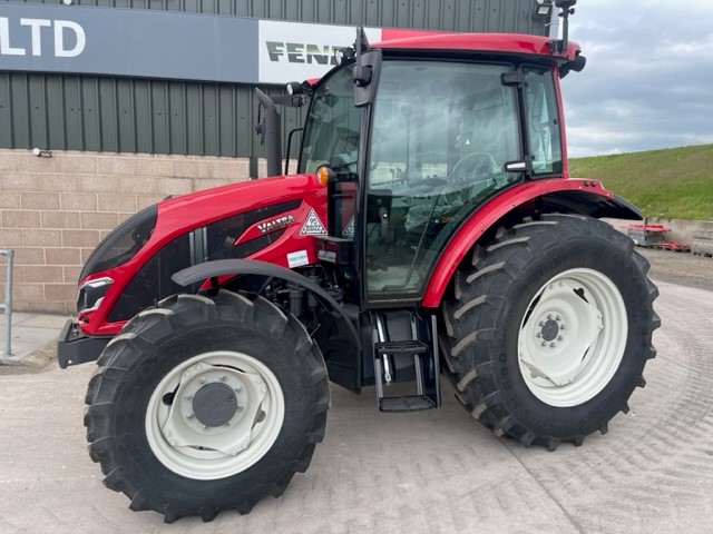 Valtra A75 Hitech