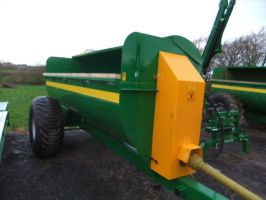 NEW CONOR 9 & 10 YARD SPREADERS IN STOCK READY TO GO