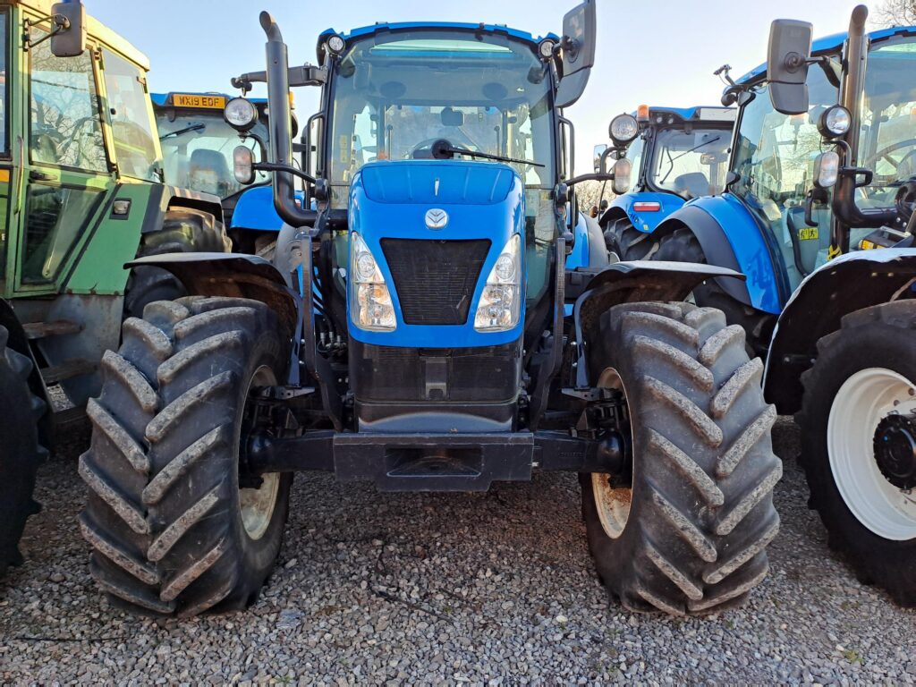 NEW HOLLAND T5.110 DC