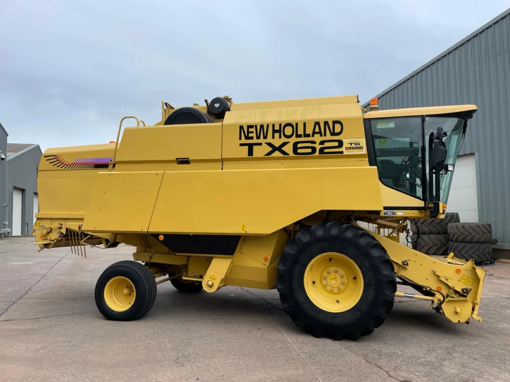 New Holland TX62