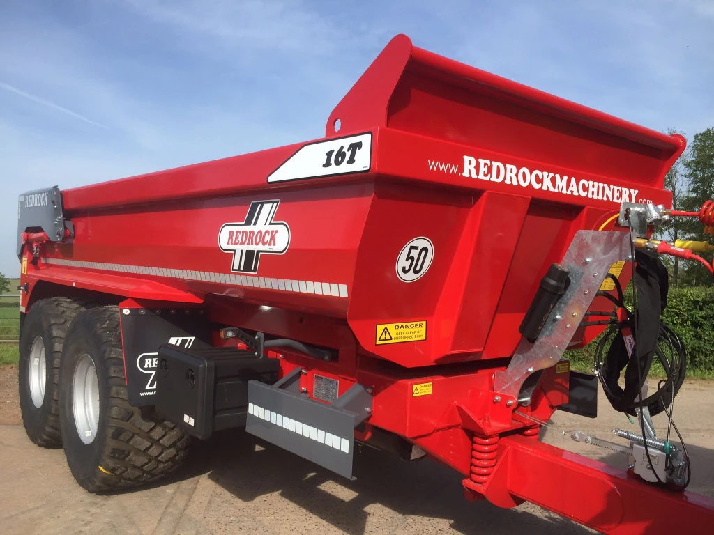 Redrock 16 Ton half pipe trailer