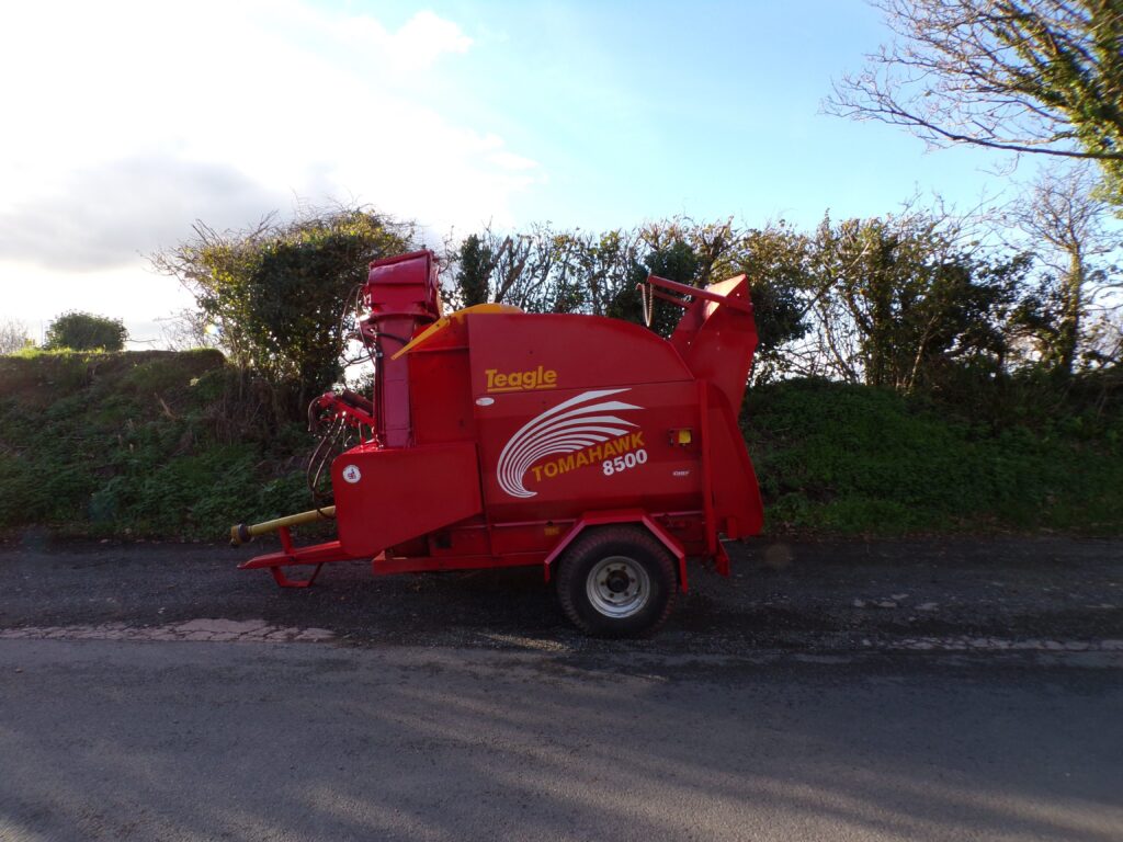 Teagle 8500 Bale Shredder