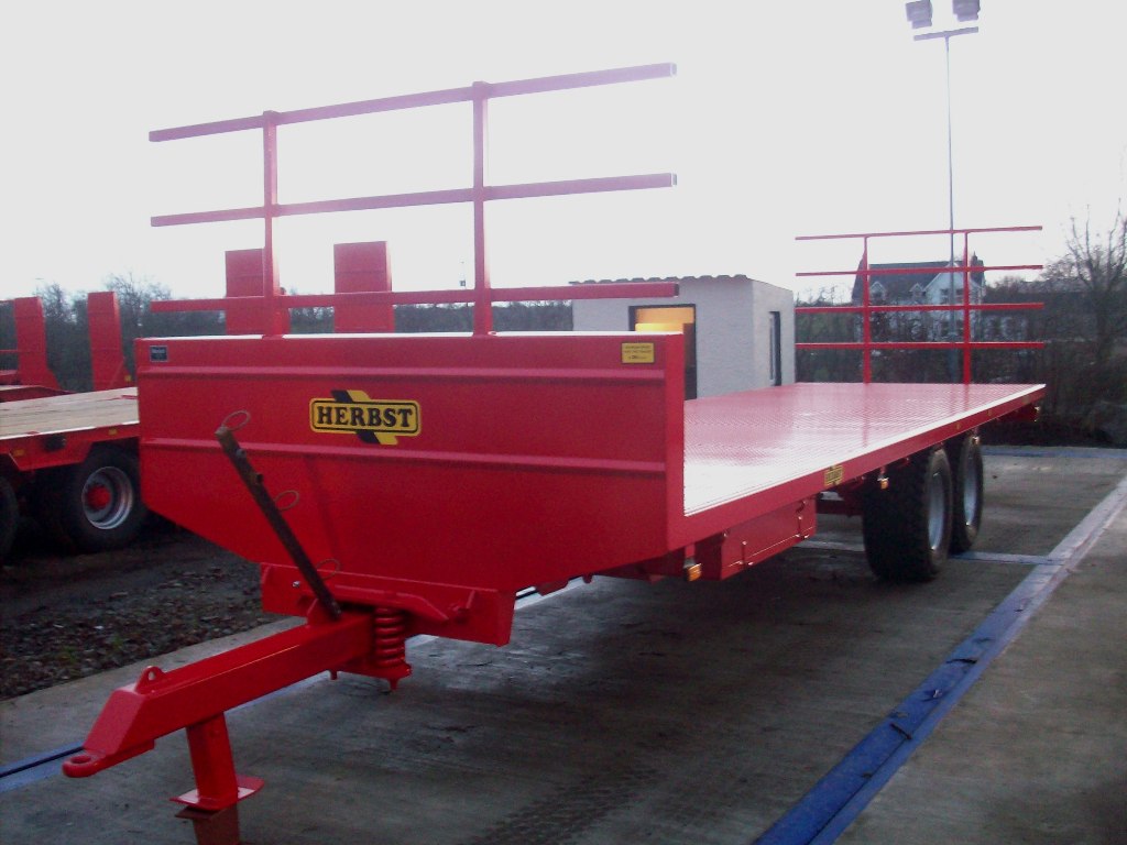 12T BALE TRAILER