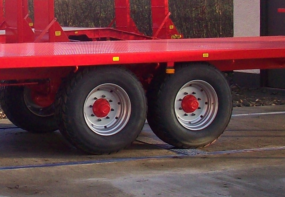 12T BALE TRAILER