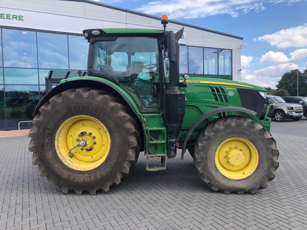 John Deere 6195R