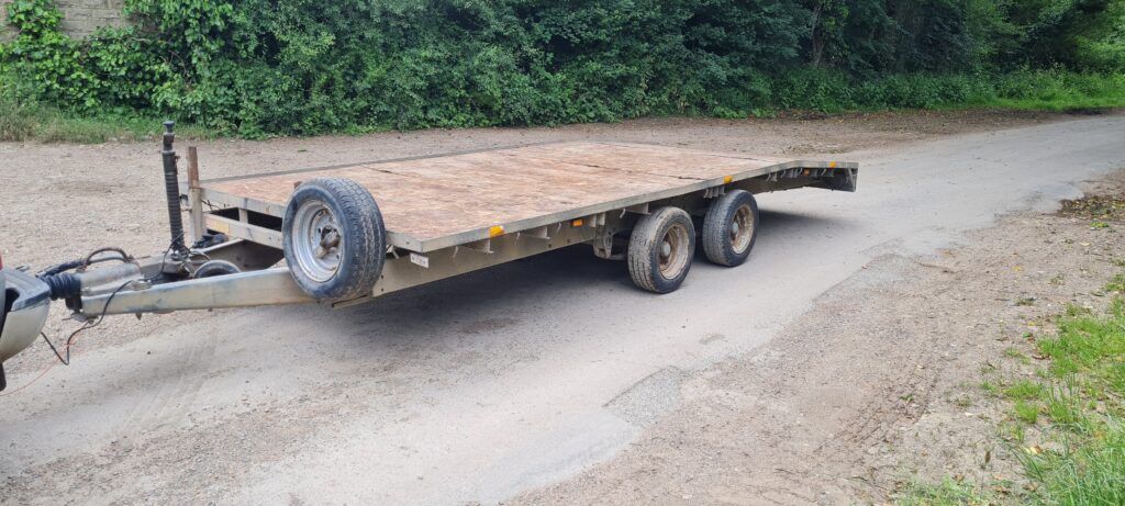 Ifor Williams 16ft Beavertail Trailer