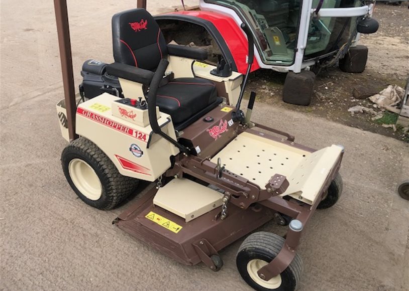 Grasshopper 124V Ride On Mower