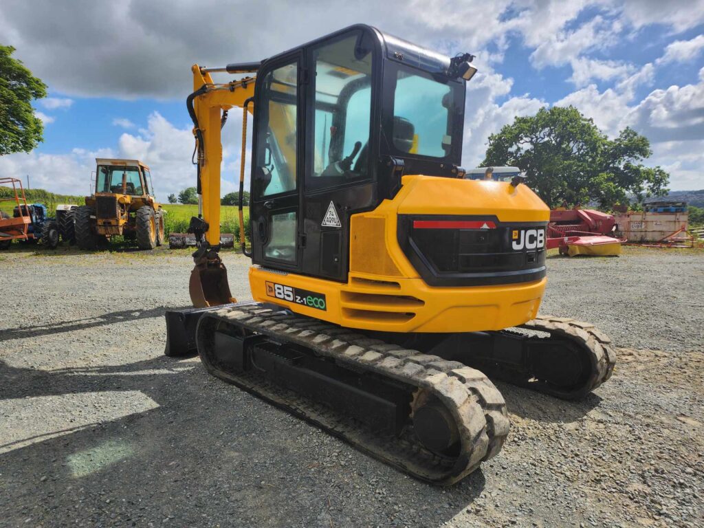 JCB 85Z-1