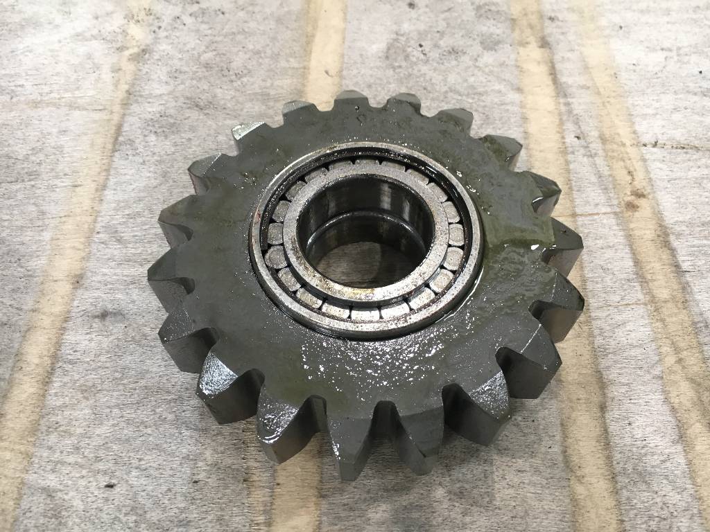 Timberjack / John Deere 1710 / 1710B / 1710D / 1470D gear F04