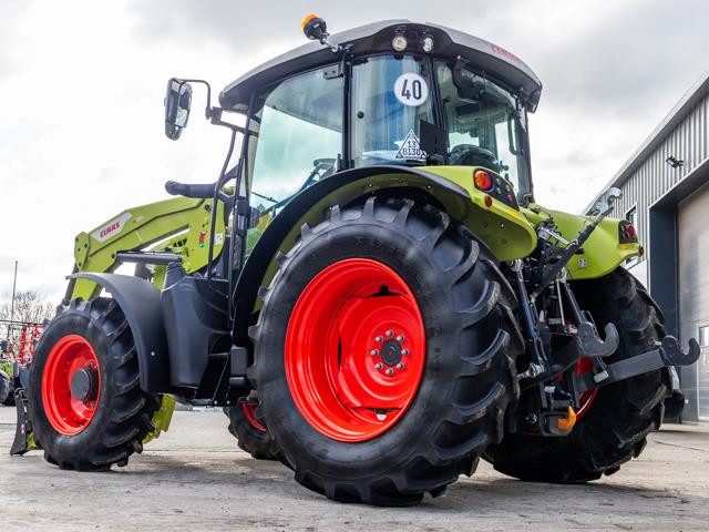 CLAAS ARION 420