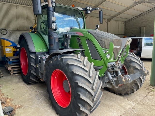 Fendt 724 Profi Plus