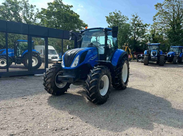 NEW HOLLAND T5.120