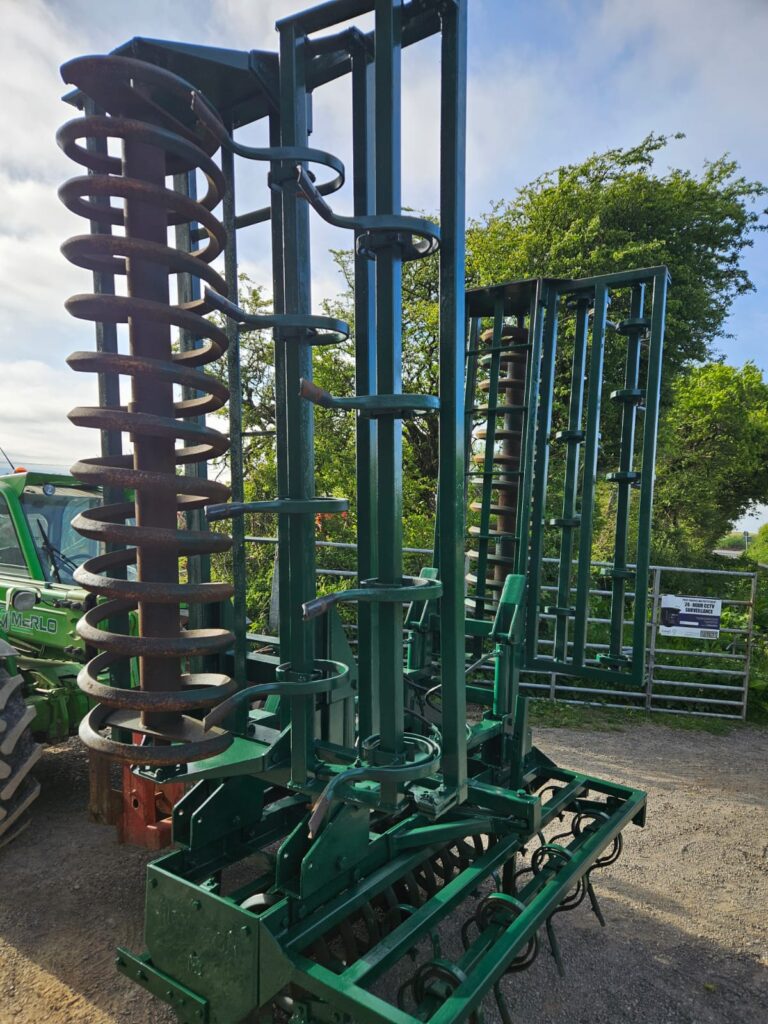 Farm Force Flexicoil 6m Front Press