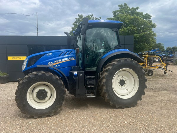 NEW HOLLAND T6.155