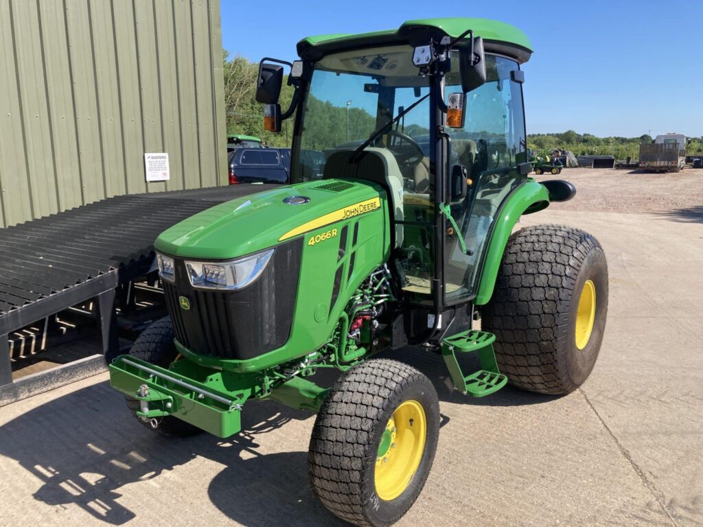 John Deere 4066R compact tractor