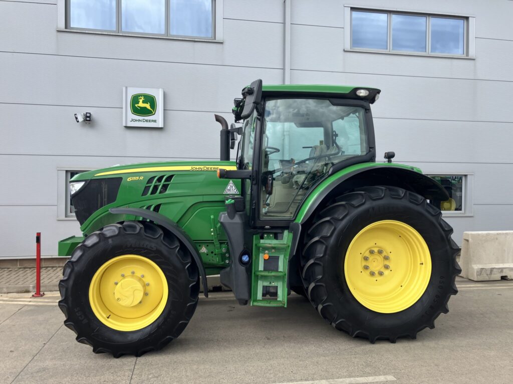 John Deere 6155R