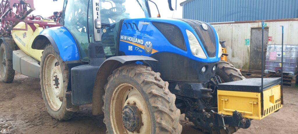 New Holland T7.210AC