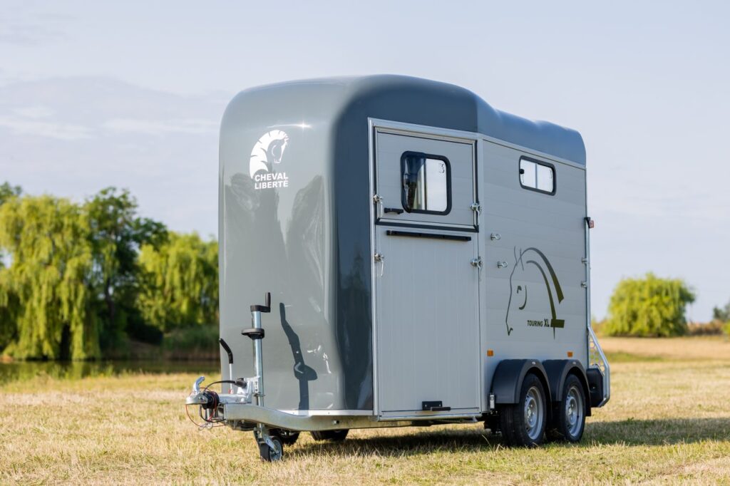 Cheval Liberte Touring XL Horse Trailer