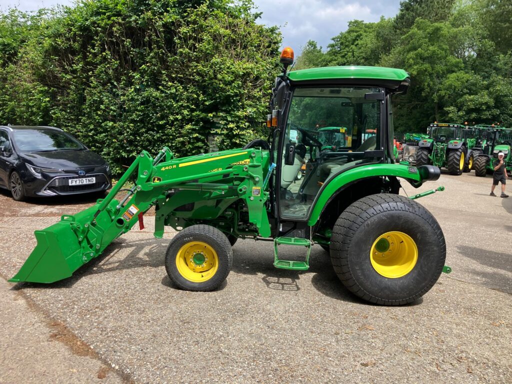 John Deere 4066R compact tractor with loader