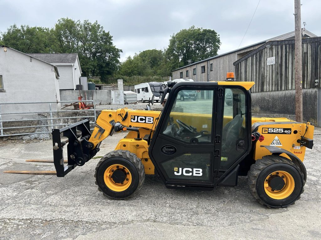 JCB 525-60