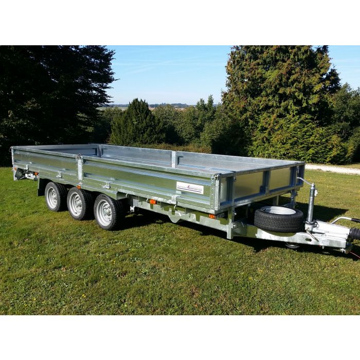 Indespension Braked 16’x6’6″ Triple Axle Flatbed Trailer