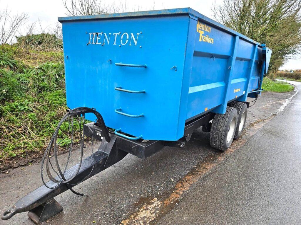 Henton 12T Grain Trailer