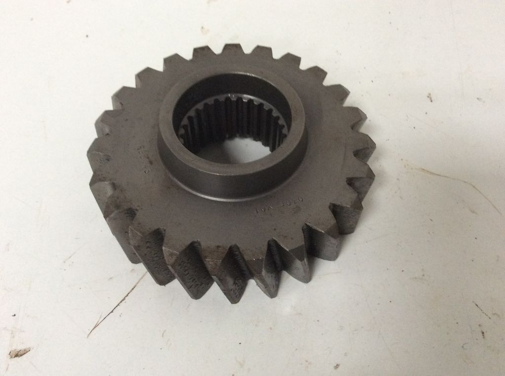 John Deere 6910 PTO Countershaft Gear (23T) : £200.00 ex VAT