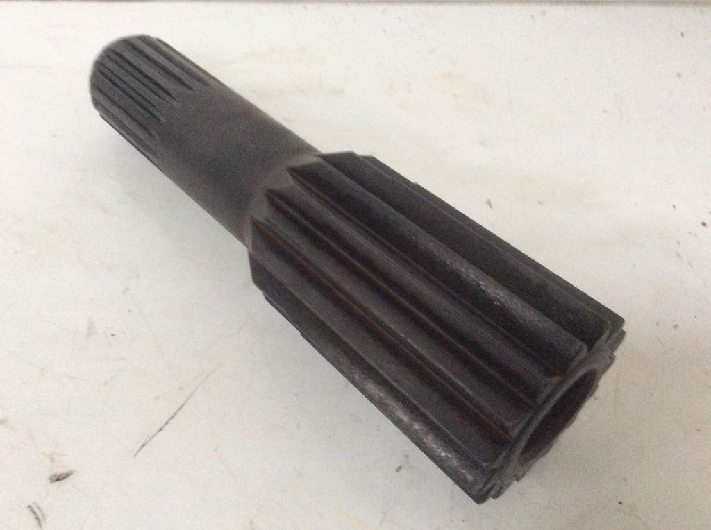 John Deere 6800 Rear Axle Pinion Shaft : £150.00 ex VAT