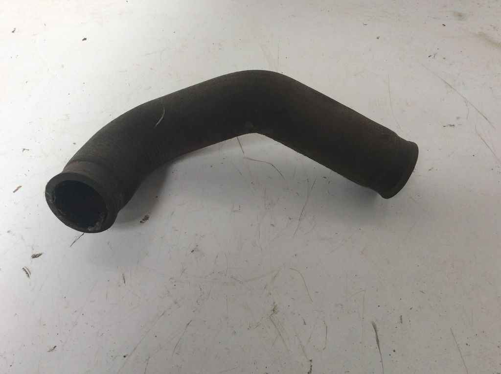 John Deere 2850 Top Radiator Hose : £5.00 ex VAT