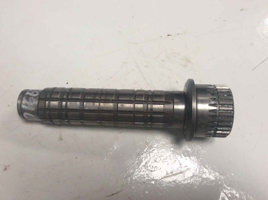 John Deere 6200 Drive Shaft : £120.00 ex VAT