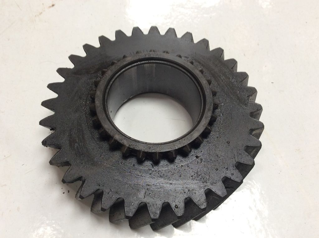 John Deere 7530 PTO Output Shaft 32T : £200.00 ex VAT