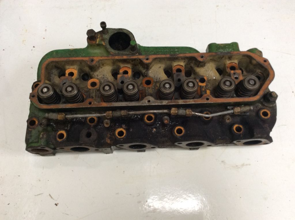 John Deere 2140 Cylinder Head : £350.00 ex VAT