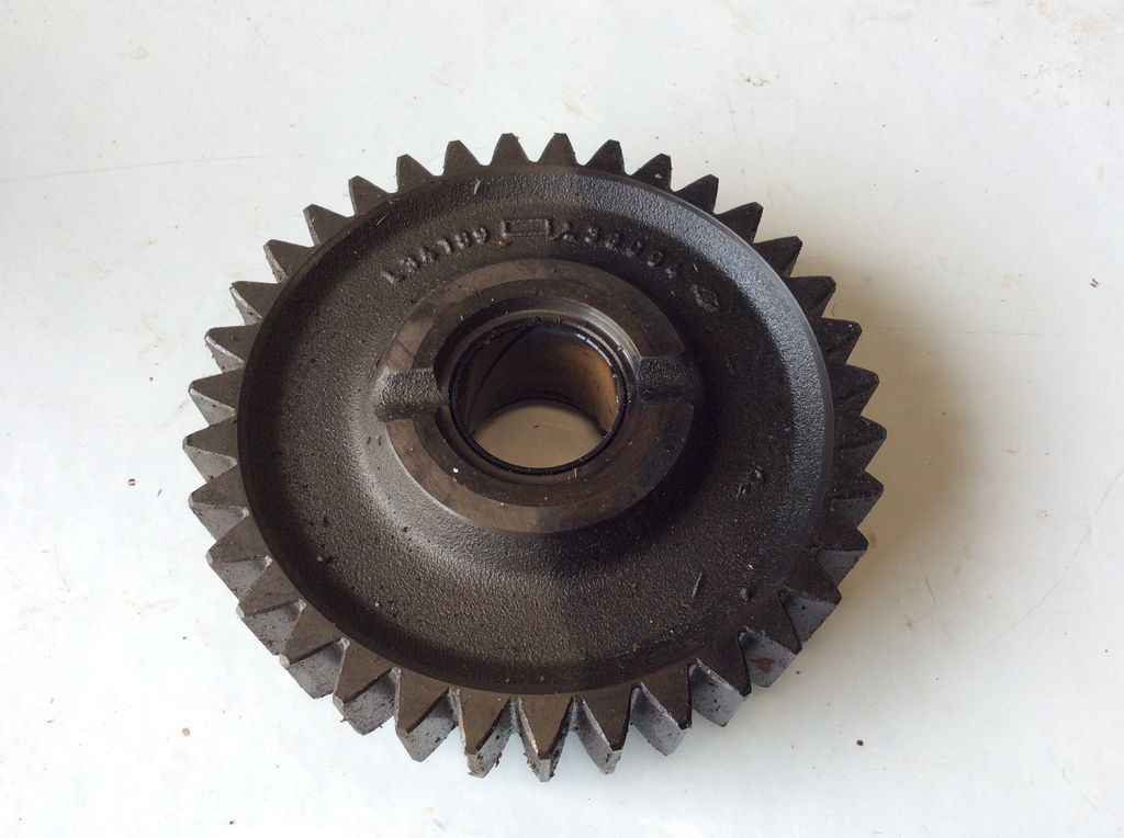 John Deere 2850 PTO Gear (35T) : £250.00 ex VAT