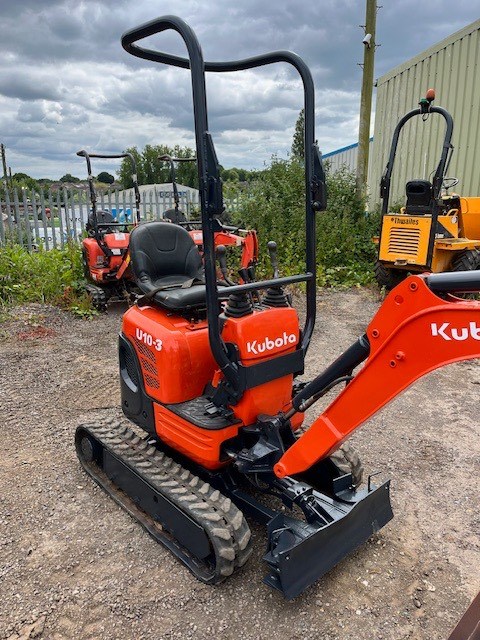 KUBOTA U 10-3