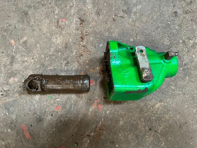 John Deere PUH Locking Pin : £65.00 ex VAT