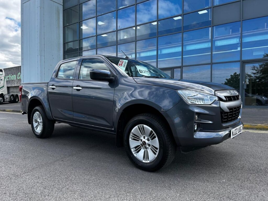 ISUZU D-MAX 2022 (22)