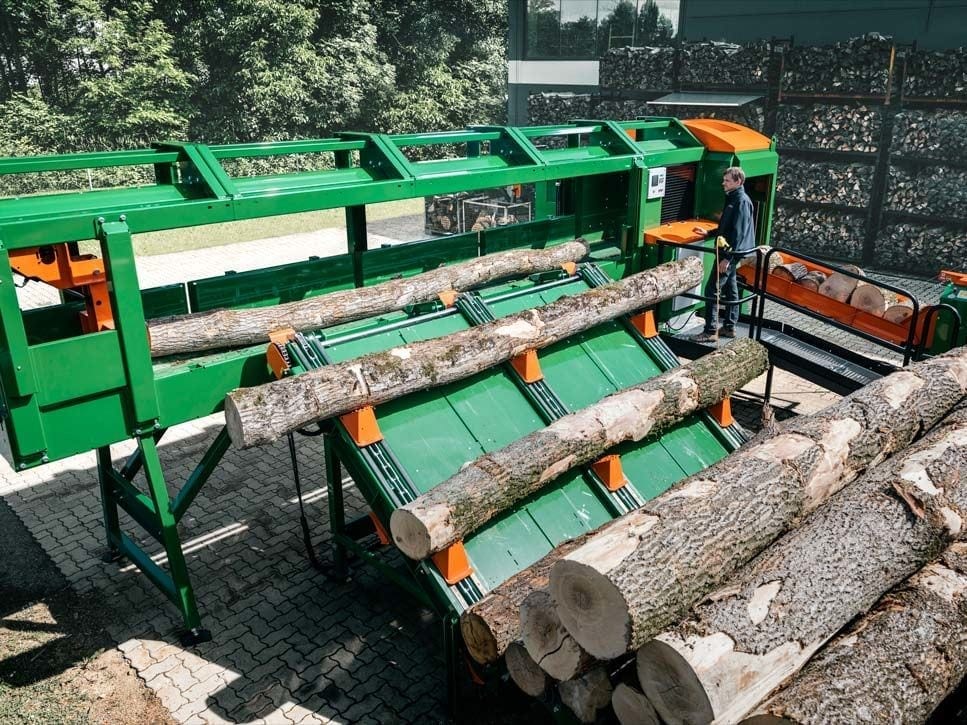 Posch K-710 a-Vario Automatic Firewood Processor